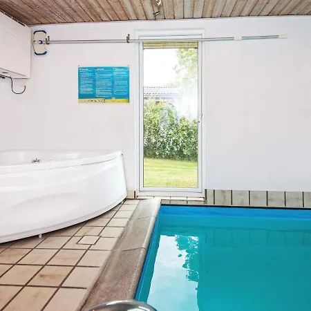 Four-bedroom In Bogense 3 Hotel Skåstrup