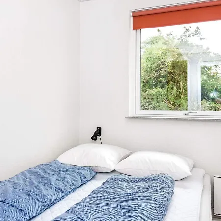 Hotel Four-bedroom In Bogense 3
